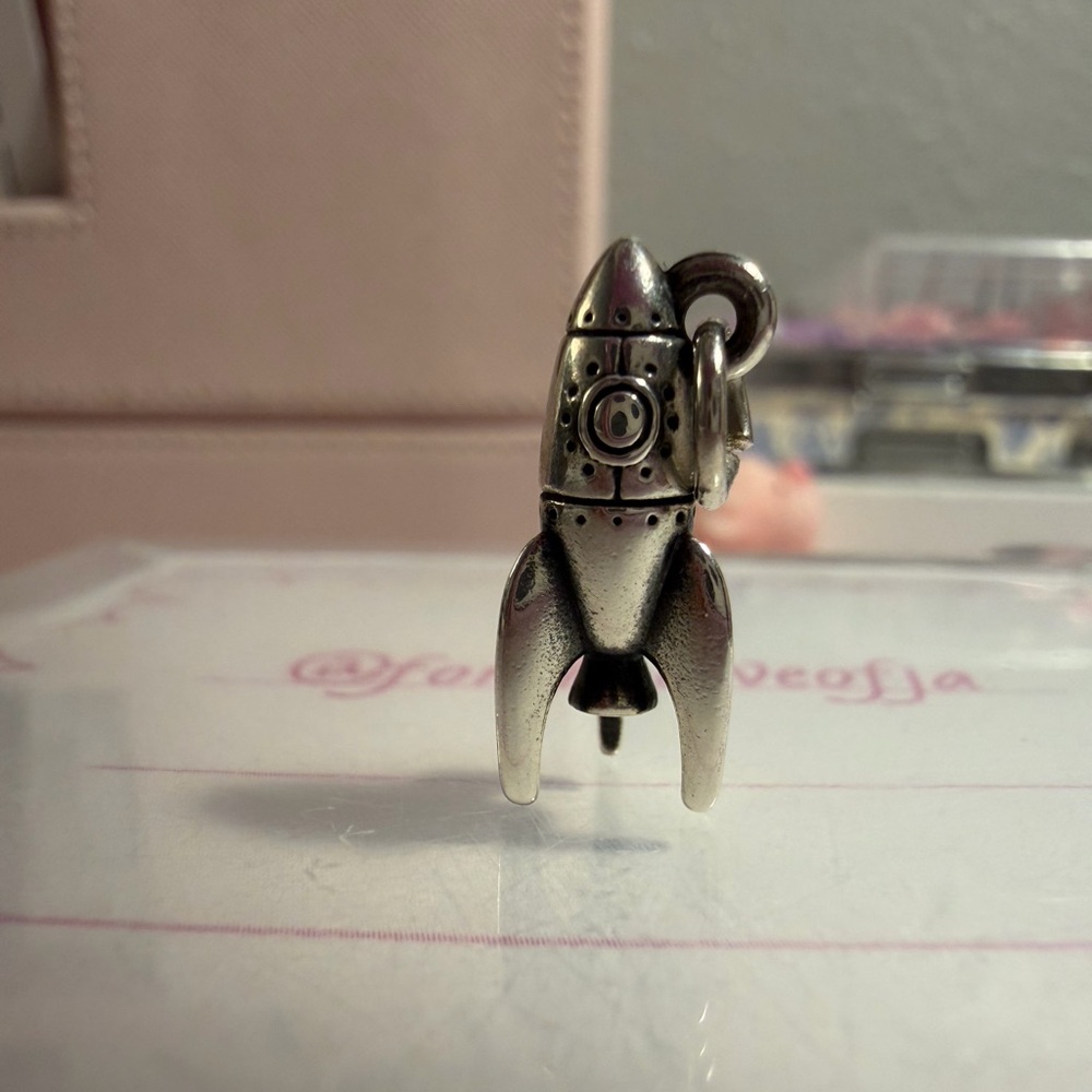 Retired shoot for the stars charm